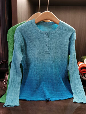 Autumn Work Casual Slimming Versatile Base Shirt  Sweat-Absorbent Pleated Gradient T-Shirt Top Solid