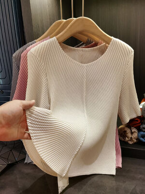 High-End Women's Elegant Dragon Scale Pleated T-Shirt Solid Color Short Sleeve Summer New Versatile Knitted Anti-Pilling