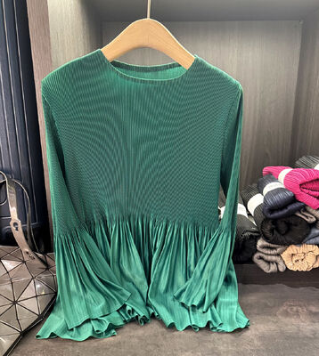 2025 Early Autumn Spring New Style Women's Fashionable Long Sleeve Pleated T-Shirt Solid Color Versatile Top Patchwork Design