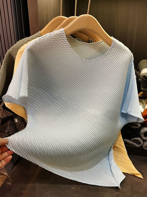 Women's Unique Design Solid Color Ruched Waist T-Shirt Niche Chic Short Sleeve Top Loose Slimming Age-Reducing Casual Summer