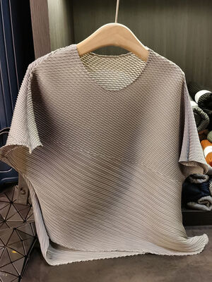 Women's Unique Design Solid Color Ruched Waist T-Shirt Niche Chic Short Sleeve Top Loose Slimming Age-Reducing Casual Summer