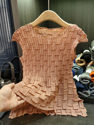 High-End Summer New Design Solid Square Grid Pleated T-Shirt Handmade Slimming Commuting Versatile Casual Top Knitted