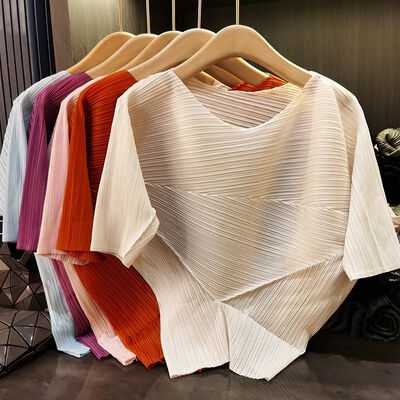 High-End Niche Asymmetrical Pleated Round Neck T-Shirt Top Loose Casual Batwing Sleeves Solid Pattern Knitted Fabric for Summer