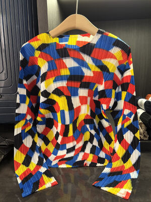 Autumn Women's Cross-Border Niche Geometric Print Top Neck T-Shirt Bat Wing Sleeves Made Versatile Polyester Knitted New Casual