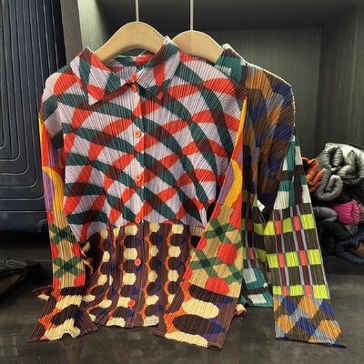 High-End Niche Design Geometric Color-Block Print Turn-Down Collar Long Sleeve Shirt Elegant Casual Simple Versatile Top