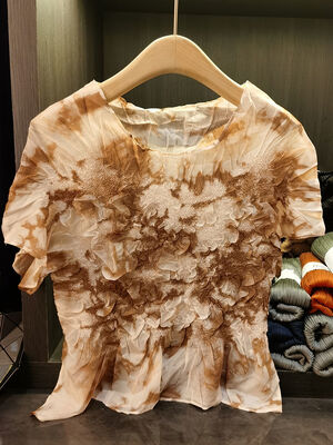 Women's Handmade Pleated T-Shirt Top Sense Niche Design with  Short-Sleeves Stretch Flower Pattern Hand-Kneading Crafted