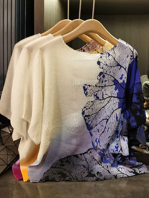 Women's Summer Retro Ink Gradient Printing Round Neck Top Breathable Thin Knitted All-Match T-Shirt New Loose Casual Style