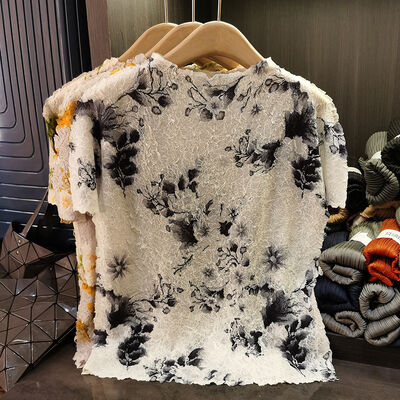 Light Breathable Summer T-Shirt for Women New Round Neck Short-Sleeved Thin Top Casual Versatile Tie-Dye Design Knitted Fabric