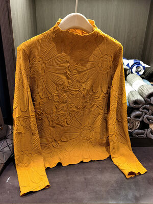 Japanese Pleated Stand Collar Long Sleeve T-shirt Top Printed Pleated Embodying Pleated Process Makes Flower Fashionable