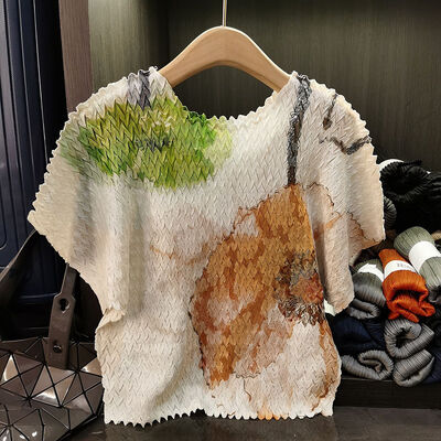 Women's High-End Summer Short-Sleeved T-Shirt Corrugated Design Jacquard Pleated Loose Top Anti-Pilling Knitted Fabric