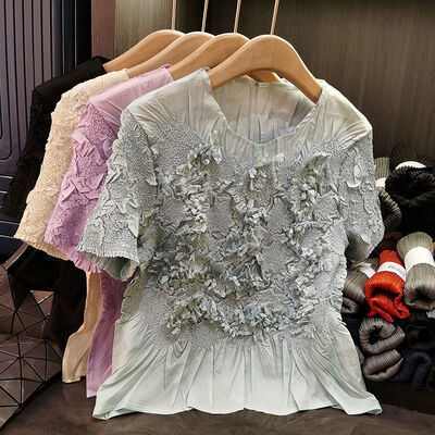 Heavy Industry Handmade Loose-Fitting Summer T-Shirt Piled Flowers Ruffled Crewneck Casual Style Solid Polyester Simple Front