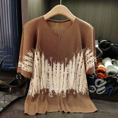 High-End Summer Elegant Fashion Women's T-Shirt Dragon Scale Pleated Color-Block Print Loose Simple Versatile Plus Size