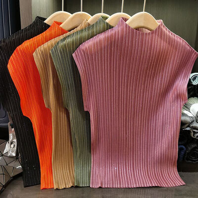 Versatile Slimming Bright Pink Pleated T-Shirt for Women Spring Summer Casual Style Loose Fit Knitted Top with Solid Pattern