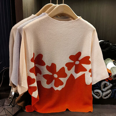 Summer Versatile Top Feminine Style Bat Color Blocked T-Shirt Folded Loose Large Size Breathable Design