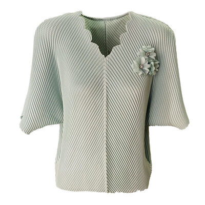 Niche Design Women's Elegant V-Neck Floral T-Shirt for Spring Summer Loose Casual Woven Fabric Digital Printing Solid