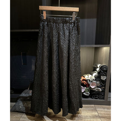 Jacquard pleated solid color midi skirt autumn new style elegant and slimming versatile elastic waist long skirt