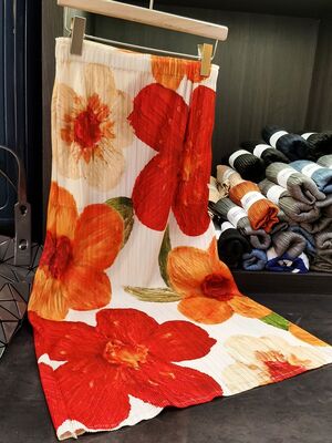 High-End Women's A-Line Bodycon Skirt Elegant Commuting Print Pleated Design with Elastic Waist New Summer Casual Style