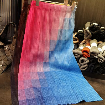 Women's All-Season Gradient Pleated Skirt with Niche Design Casual Commuter Fashion Natural Waistline for Summer