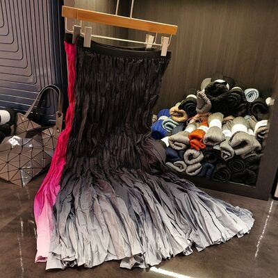 High-End Gradient Color Pleated A-Line Skirt Simple and Elegant New Style Versatile Long Skirt for Casual Summer Work Clothing