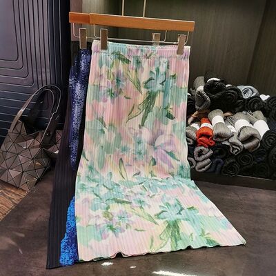 Niche Fashion High-End Mid-Length Skirt Floral Pleated Slimming Elastic Waist Casual Style Versatile for Spring and Summer