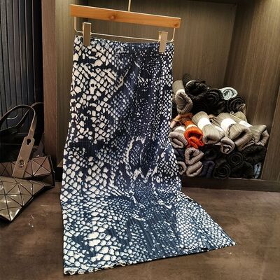 Niche Design Women's Mid-Length Pleated Skirt Retro Fish Scale Print Flap Pocket Pants Elastic Waist Casual