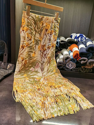 Fashion Summer New Nice Positioning Print Double Fringe Half Skirt Wrinkles Women's Slimming Skirt