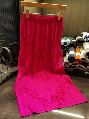 Solid Color Skirt Women 2024 Summer New Multi-layer Elastic Waist Gentle Skirt Casual Pleated Skirt