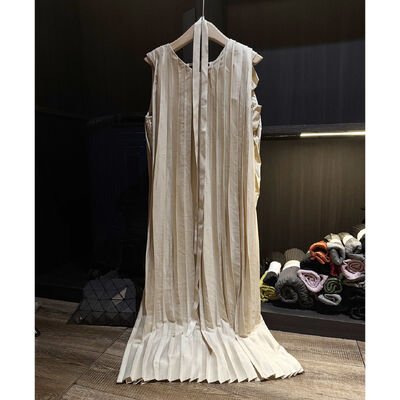 Solid color simple pleated lace up dress, autumn and summer new style, slimming, loose, plus size elegant dress