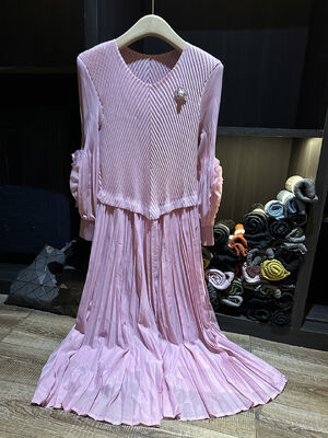 2025 Spring Summer Collection Women's High Waist Slimming Long Midi Skirt Solid Color Pleated A-Line Casual Mid-Length Office