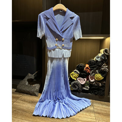 Elegant Summer New High-End Gradient Color Short-Sleeved Midi Dress for Women  Two-Piece Pleated Suit Collar Natural Chiffon