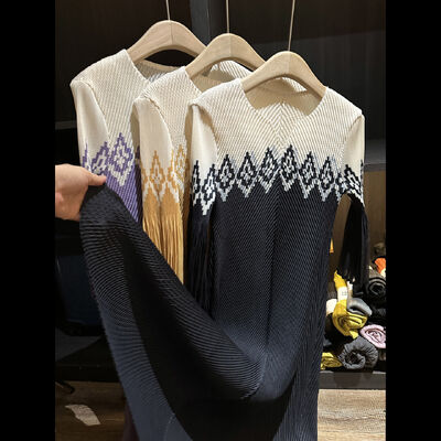 High-End Women's Long Dress Floral Waist Tie Slimming Fish Scale Design Loose Fit Casual Style Long Sleeved for Spring Autumn