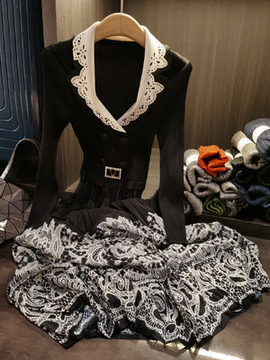 Niche Design Elegant Waist-Cinching Slimming Pleated Skirt Contrasting Print Floor-Length  Two-Piece Patchwork Featuring