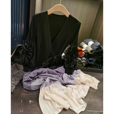 Autumn New High-End Fashion Elegant Satin V-Neck Ruched Tie Fake Two-Piece Dress for Women Casual Anti-Static Color-Block