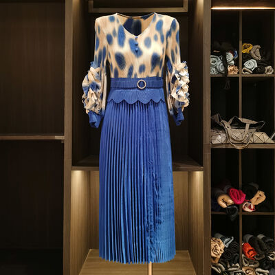 Tie dye printed patchwork dress with elegant temperament, fashionable socialite, flower bud sleeves, pleated skirt