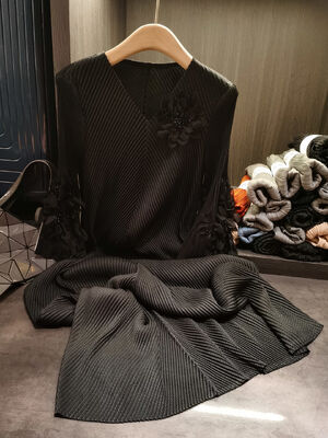 Autumn New Casual Plus Size Dress Elegant High Elasticity Fish Scale Pleated Belt Three-Dimensional Flower Lace Straight