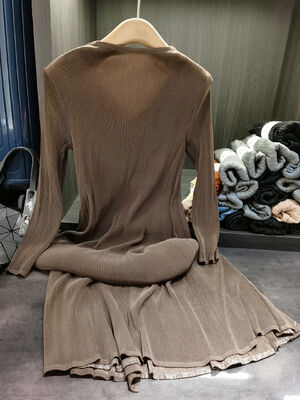 Autumn Casual Elegant Plus-Size Mid-Length Dress Buttoned  Two-Piece V-Neck Long-Sleeved A-Line Chiffon Fashionable Loose