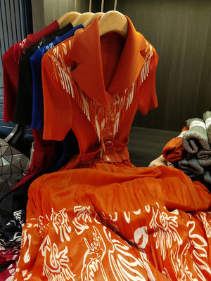 European American Elegant Mid-Length Dress New Style Floral Printed Suit Collar Pleated Waist Slimming Short Sleeve Versatile