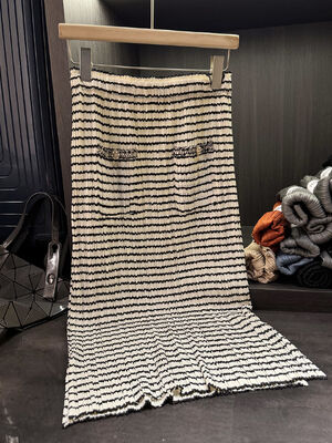 Pleated Casual Natural Waistline Autumn New Stunning Mini Skirt for Women French Retro Plaid Design Front Breathable Fashion Set