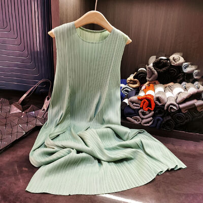 Premium Summer Sleeveless Mid-Length Dress Elegant Simple High-End Casual Style with Solid Color Versatile Slimming Neck Dress