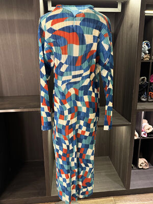 Women's Elegant Casual Mid-Length Dress Unique Design Long Sleeve Stand Collar Pleated Autumn New Color Block Chiffon Natural