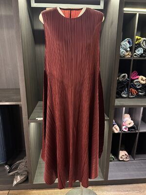High Quality Summer New Casual Mid-Length Knee-Length Skirt Pure Color Neck Sleeveless Pleated Versatile Loose Version Chiffon