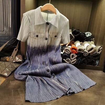 Women's Summer Literary Retro Gradient Pleated Dress  New Loose Large Size Mid-Length Lapel Skirt Casual ODM Woven