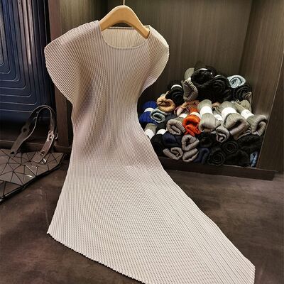 High-End Elegant A-Line Polyester Casual Solid Color Pleated Irregular Design Loose Slimming Neck Summer Niche Short Size XL