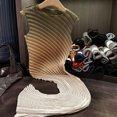High-End Women's Dress Water Ripple Pleated Curved Design Irregular Tempered Elegant Sleeveless Loose Weave