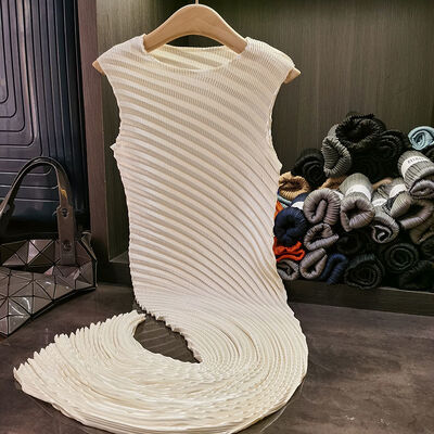 High-End Women's Dress Water Ripple Pleated Curved Design Irregular Tempered Elegant Sleeveless Loose Weave