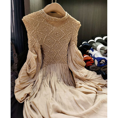 High-end Quality Nail-beaded Round Neck Princess Sleeve Pleated Dress Temperament Lady Banquet Dress Dress Female New Fall Style