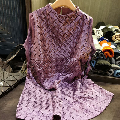 Design Idea Half High Neck Net Yarn Sleeve Braided Pleated Dress Loose Flesh Shading Thin A-line Skirt Woman New Spring