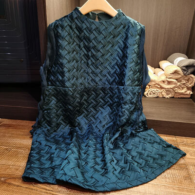 Design Idea Half High Neck Net Yarn Sleeve Braided Pleated Dress Loose Flesh Shading Thin A-line Skirt Woman New Spring