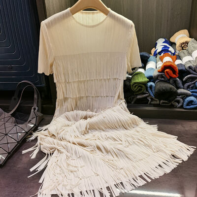 Luxury Women's Pleated Cake Dress Solid Color round Neck Short-Sleeved for Spring Casual Style with Natural Waistline