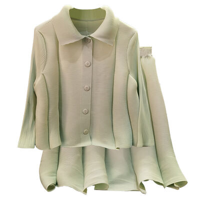 High-End Women's Two-Piece Set Elegant Age-Reducing Pure Color Single-Breasted Pleated Skirt Lapel Casual Suit for Spring